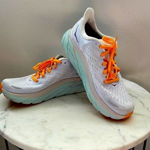 Hoka Clifton size 8.5